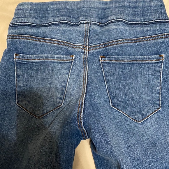 Rockstar Mid Rise Old Navy Jeans - Picture 3 of 5